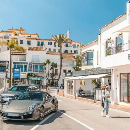 Vacation I Puerto Banus Renovated Apt Wifi Gym Paddle Apartment